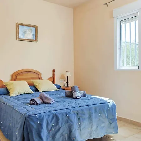 Los Peques Villa Torrox